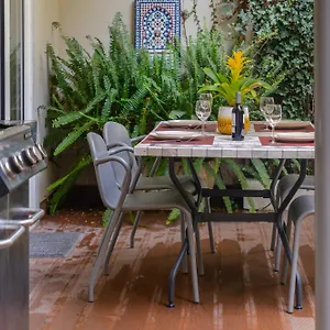 Garden Retreat , Lisboa Portugal